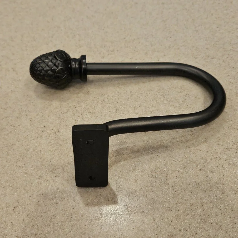 RARE NEW PAIR FRONTGATE PINEAPPLE OUTDOOR ALL WEATHER CURTAIN ROD TIEBACKS END
